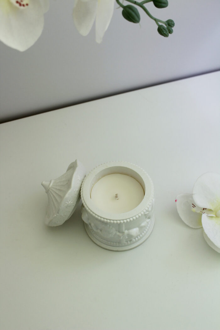 Amber, Musk, Vanilla - Image 4