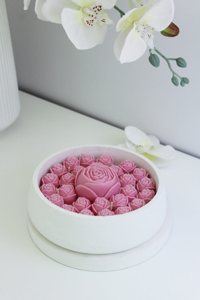 A Bouquet In a Bowl - Image 2