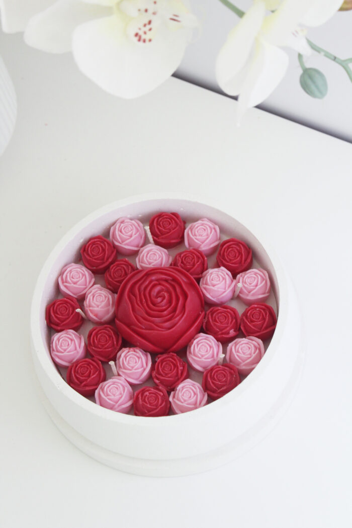 A Bouquet In a Bowl - Image 9