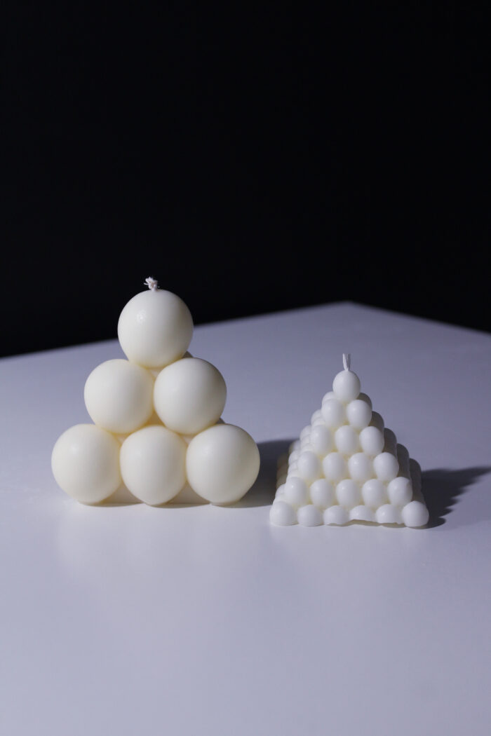 Bubble pyramid - Image 1