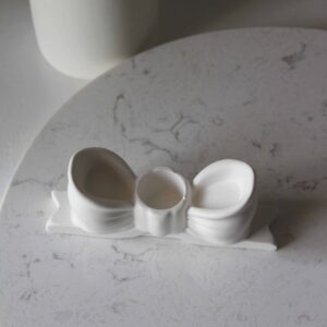 Riva- Bow candle holder
